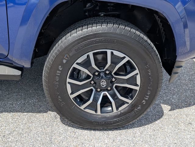 Used 2022 Toyota Tacoma TRD Sport w/ Technology Package RWD image 17