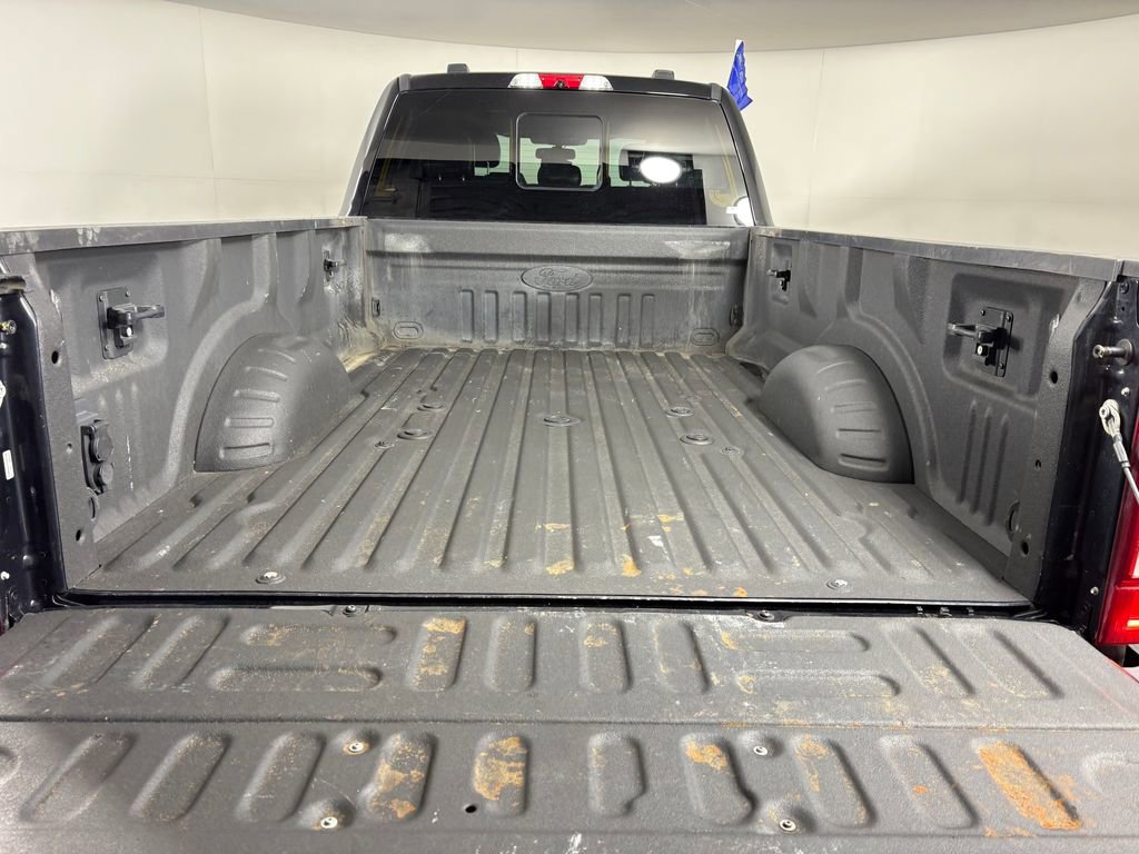 Certified 2022 Ford F450 Platinum w/ FX4 Off-Road Package AWD/4WD image 31
