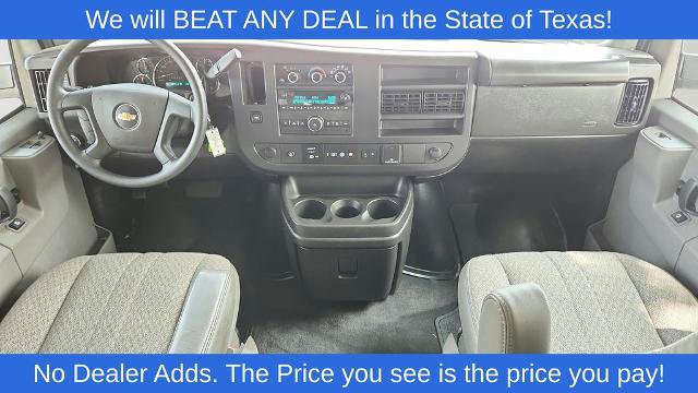 Used 2025 Chevrolet Express 3500 LT w/ LT Preferred Equipment Group RWD image 26