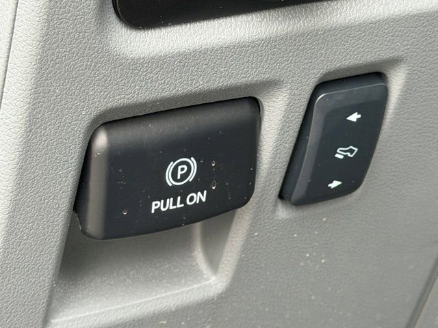 Certified 2025 Ford F150 Lariat w/ Equipment Group 502A High image 31