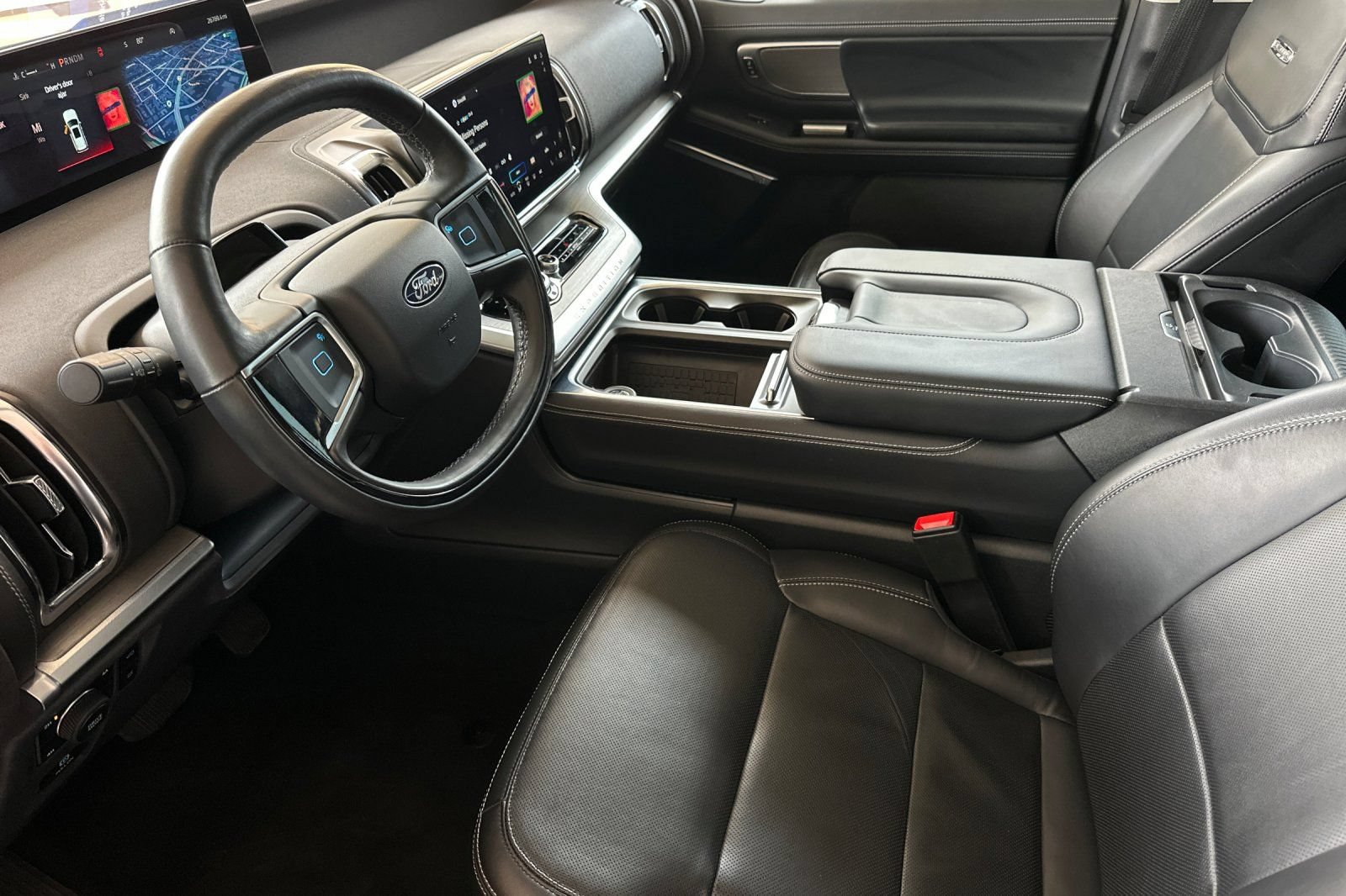 Certified 2025 Ford Expedition Max Platinum AWD/4WD image 9