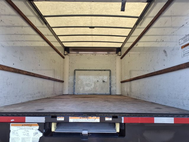 Certified 2022 Ford E-350 and Econoline 350 Super Duty RWD image 7