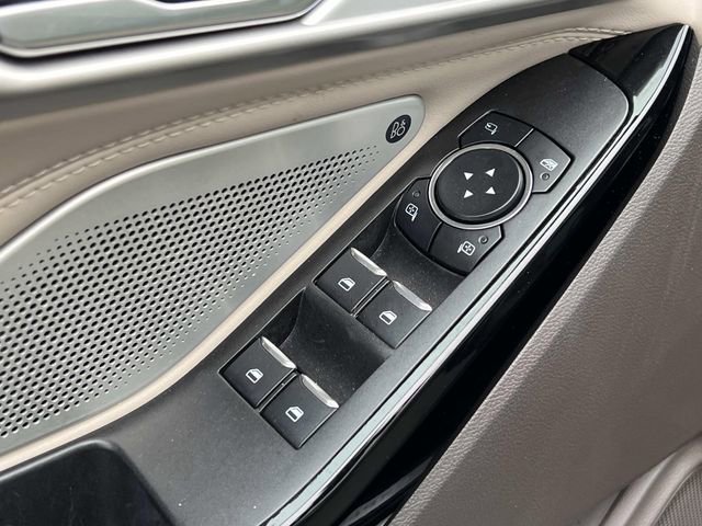 Certified 2022 Ford Explorer Platinum w/ Equipment Group 601A image 20