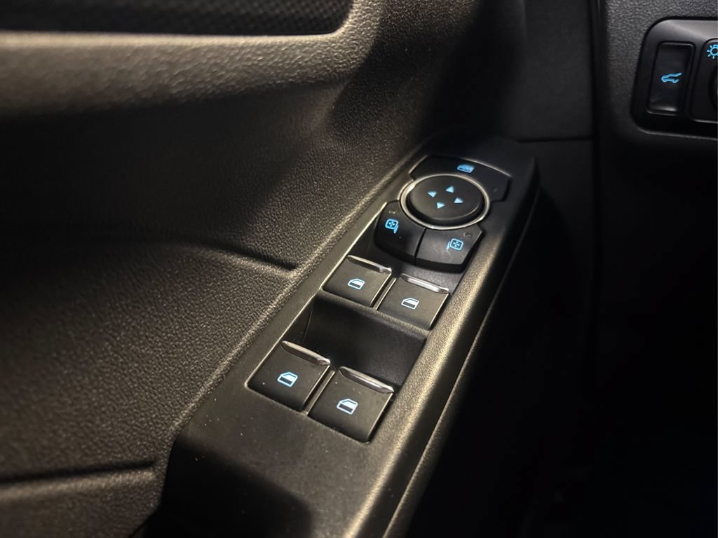 Certified 2023 Ford Escape ST-Line Elite AWD/4WD image 33