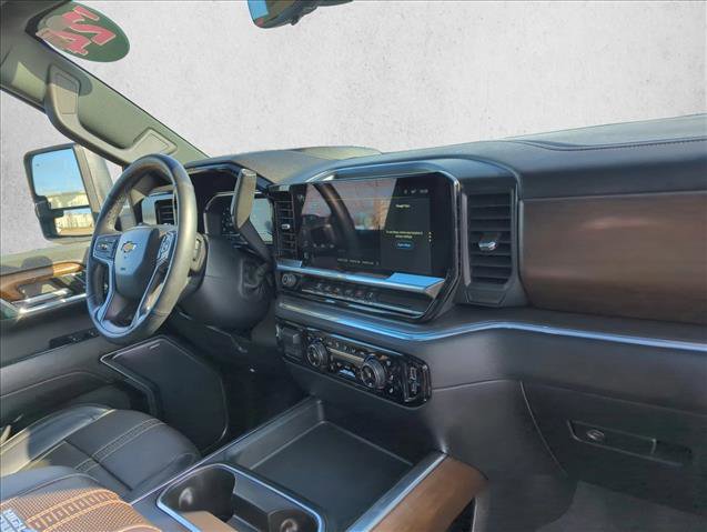 Used 2024 Chevrolet Silverado 3500 High Country w/ High Country Premium Package image 23
