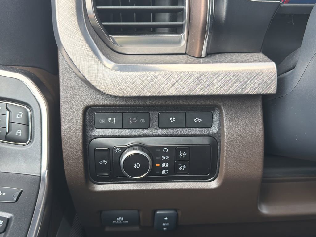 Certified 2024 Ford F250 King Ranch w/ Chrome Package image 23