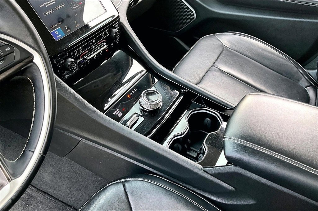 Used 2022 Jeep Grand Cherokee L Limited image 15