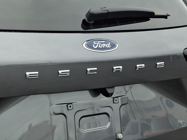 Certified 2024 Ford Escape Platinum AWD/4WD image 30