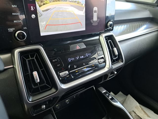 Used 2023 Kia Sorento S w/ Panoramic Sunroof Package image 11