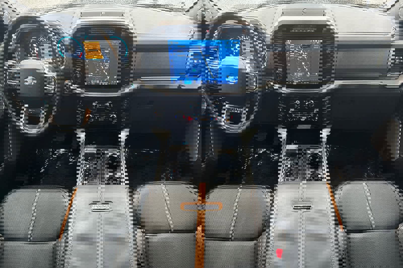 Certified 2023 Ford F150 Platinum w/ Equipment Group 701A High image 3