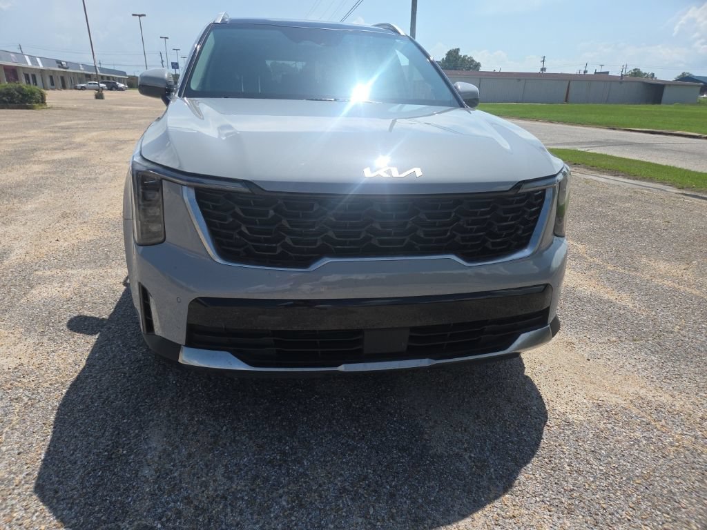 Used 2025 Kia Sorento S w/ Panoramic Sunroof Package FWD image 2