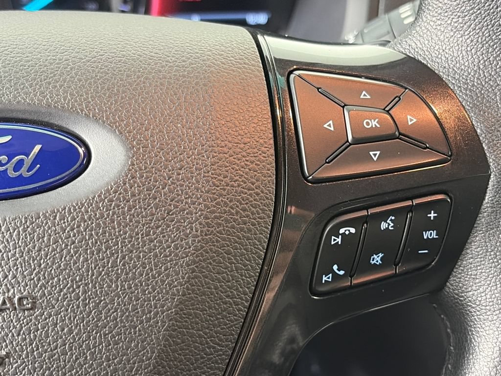 Certified 2017 Ford Explorer XLT w/ Equipment Group 202A AWD/4WD image 18