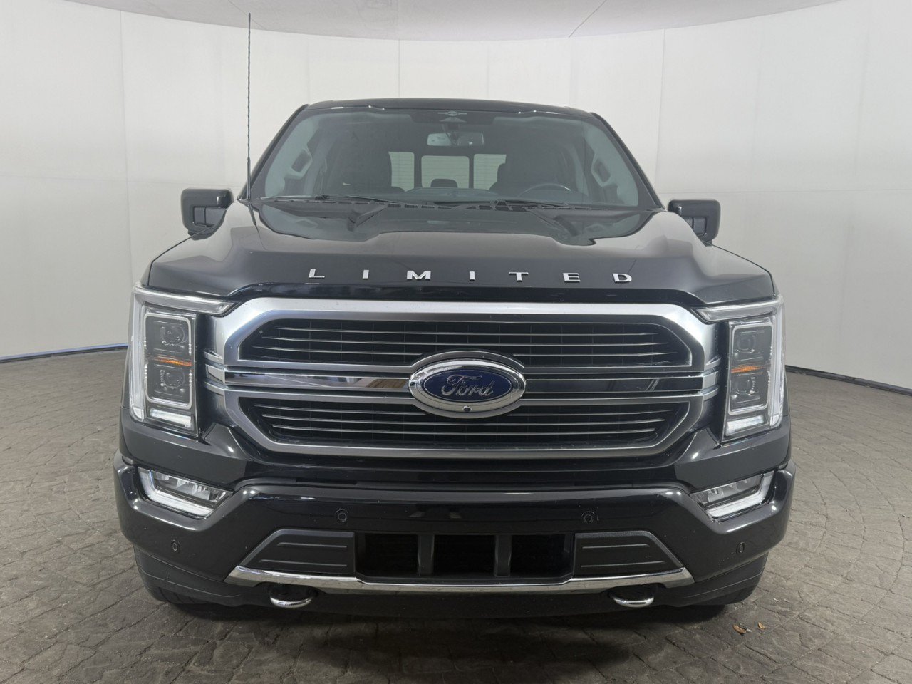 Certified 2023 Ford F150 Limited AWD/4WD image 2