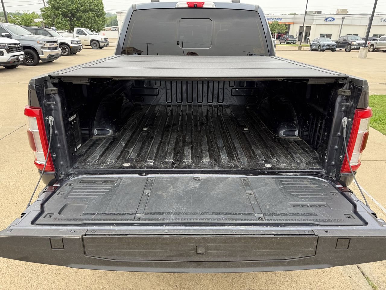 Certified 2022 Ford F150 Lariat w/ Equipment Group 502A High AWD/4WD image 29