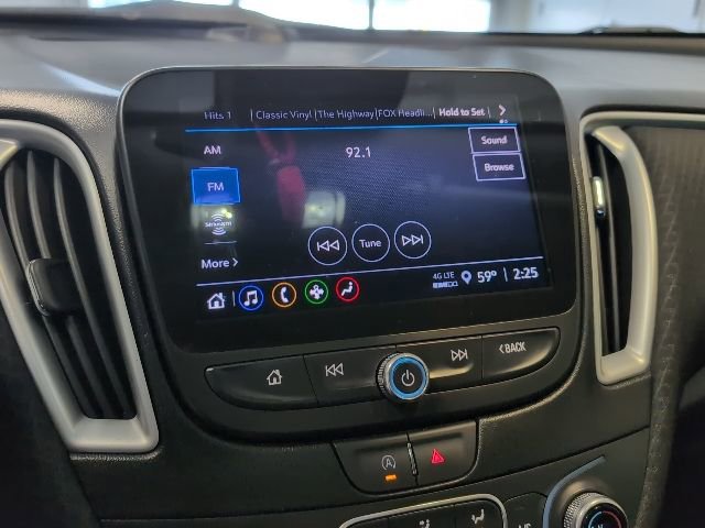 Used 2023 Chevrolet Malibu LT image 23