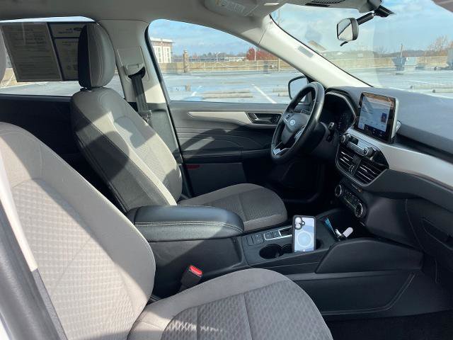 Certified 2022 Ford Escape SE w/ Convenience Package image 32