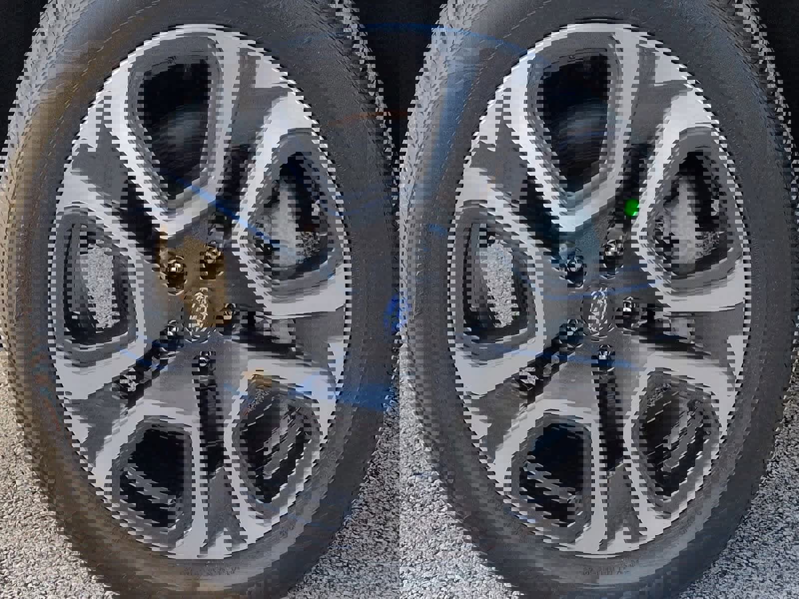 Used 2023 Subaru Ascent Limited image 14