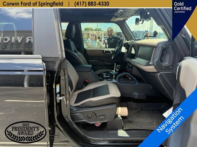 Certified 2024 Ford Bronco Wildtrak AWD/4WD image 11