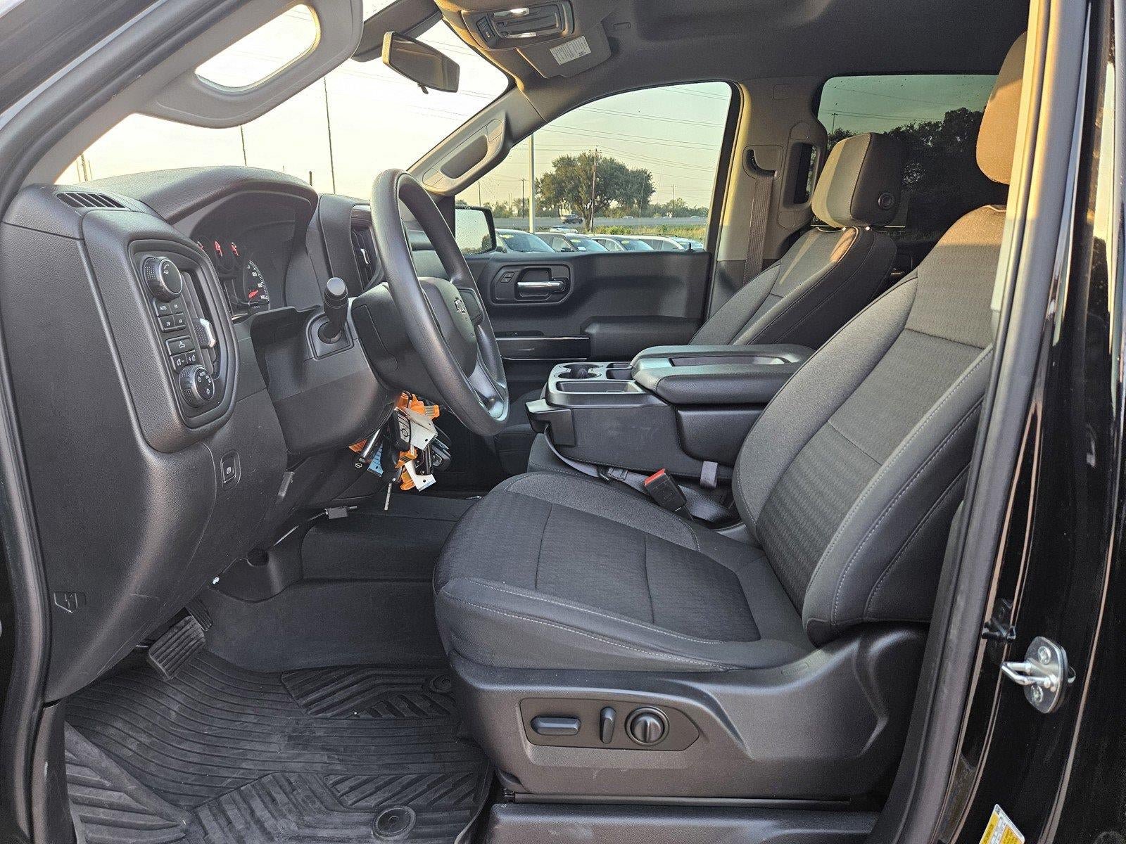Used 2022 Chevrolet Silverado 1500 Custom Trail Boss w/ Midnight Edition AWD/4WD image 16