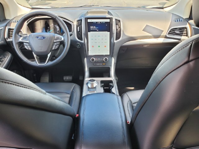 Certified 2024 Ford Edge SEL w/ Convenience Package AWD/4WD image 8