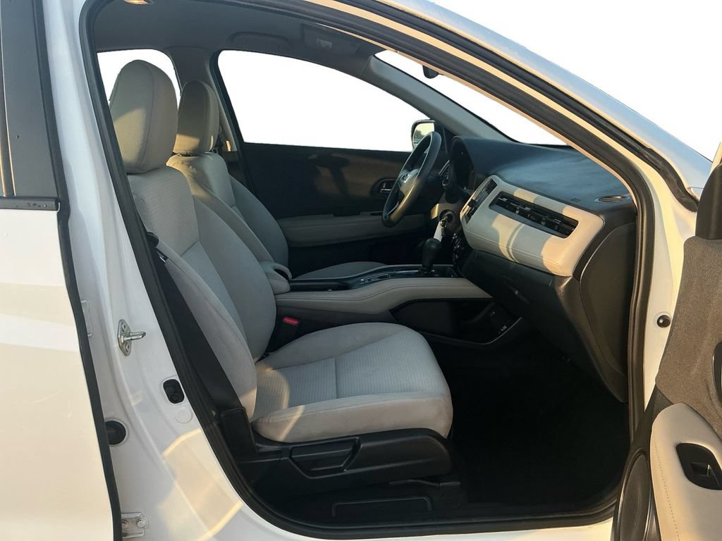 Used 2020 Honda HR-V LX image 22