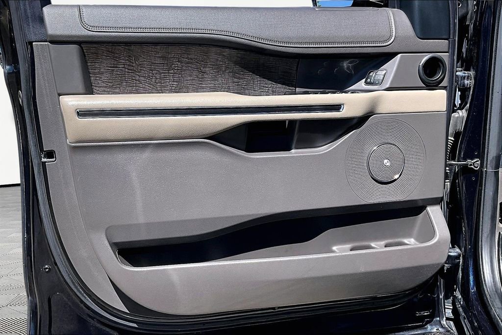 Certified 2021 Ford Expedition Limited AWD/4WD image 23