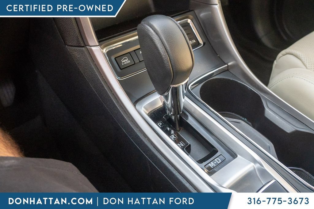 Used 2022 Subaru Ascent Limited AWD/4WD image 11