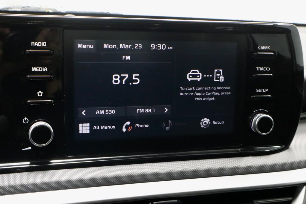 Used 2023 Kia K5 LXS FWD image 3