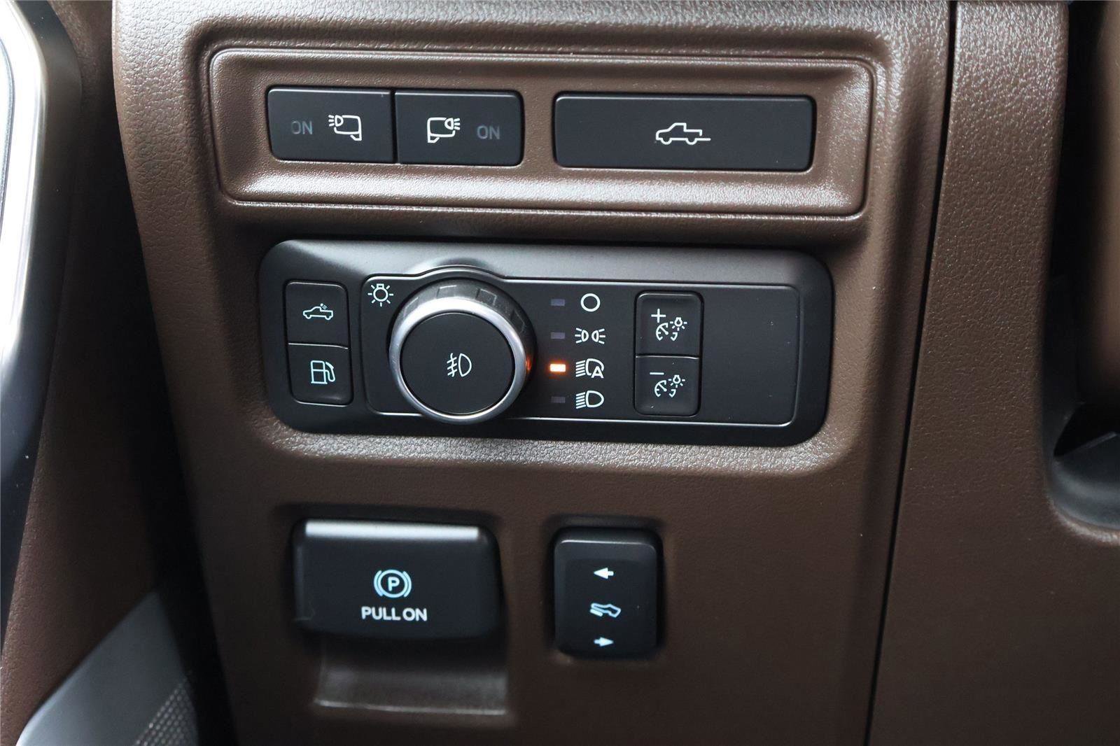 Certified 2022 Ford F150 King Ranch w/ Equipment Group 601A High AWD/4WD image 17