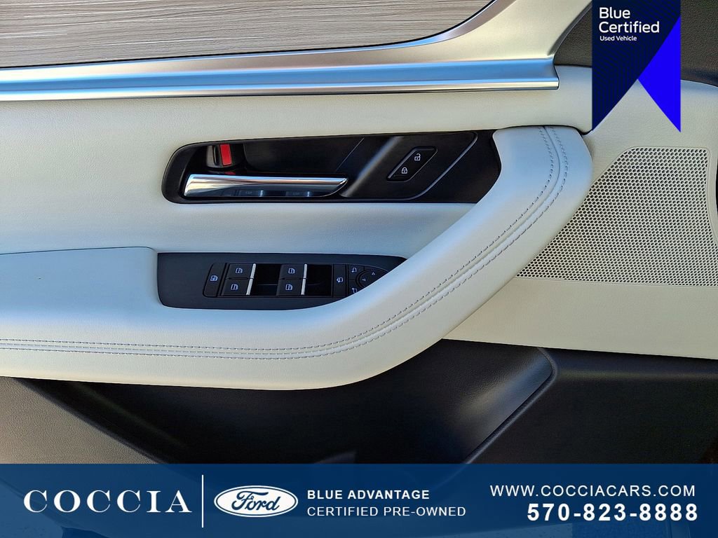 Used 2024 MAZDA CX-90 3.3 Turbo S w/ Premium Package image 13