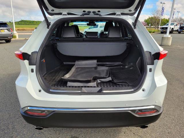 Used 2024 Toyota Venza XLE image 10