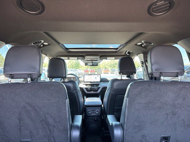 Certified 2025 Ford Explorer ST AWD/4WD image 12