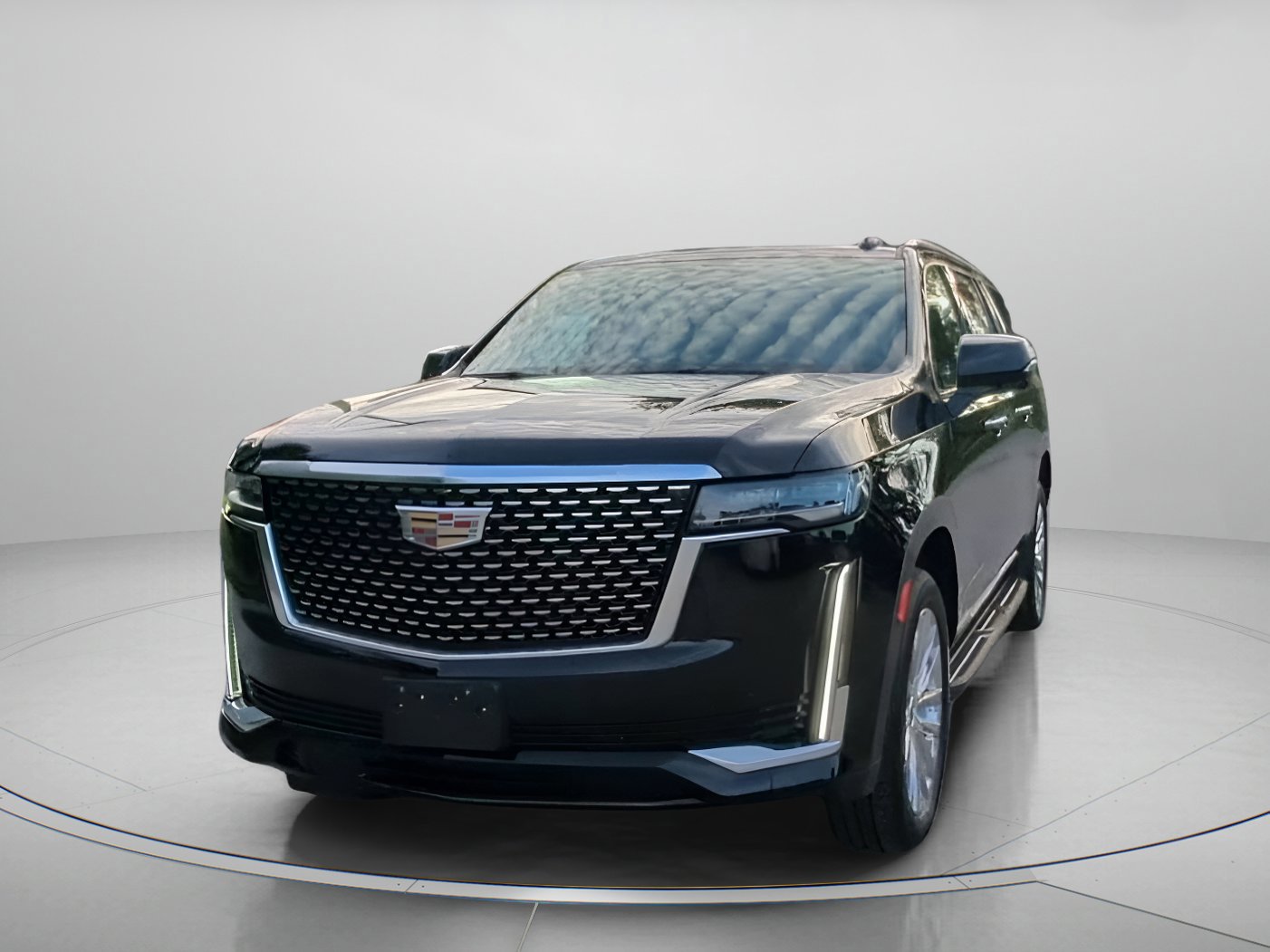 Used 2021 Cadillac Escalade ESV Premium Luxury AWD/4WD image 2