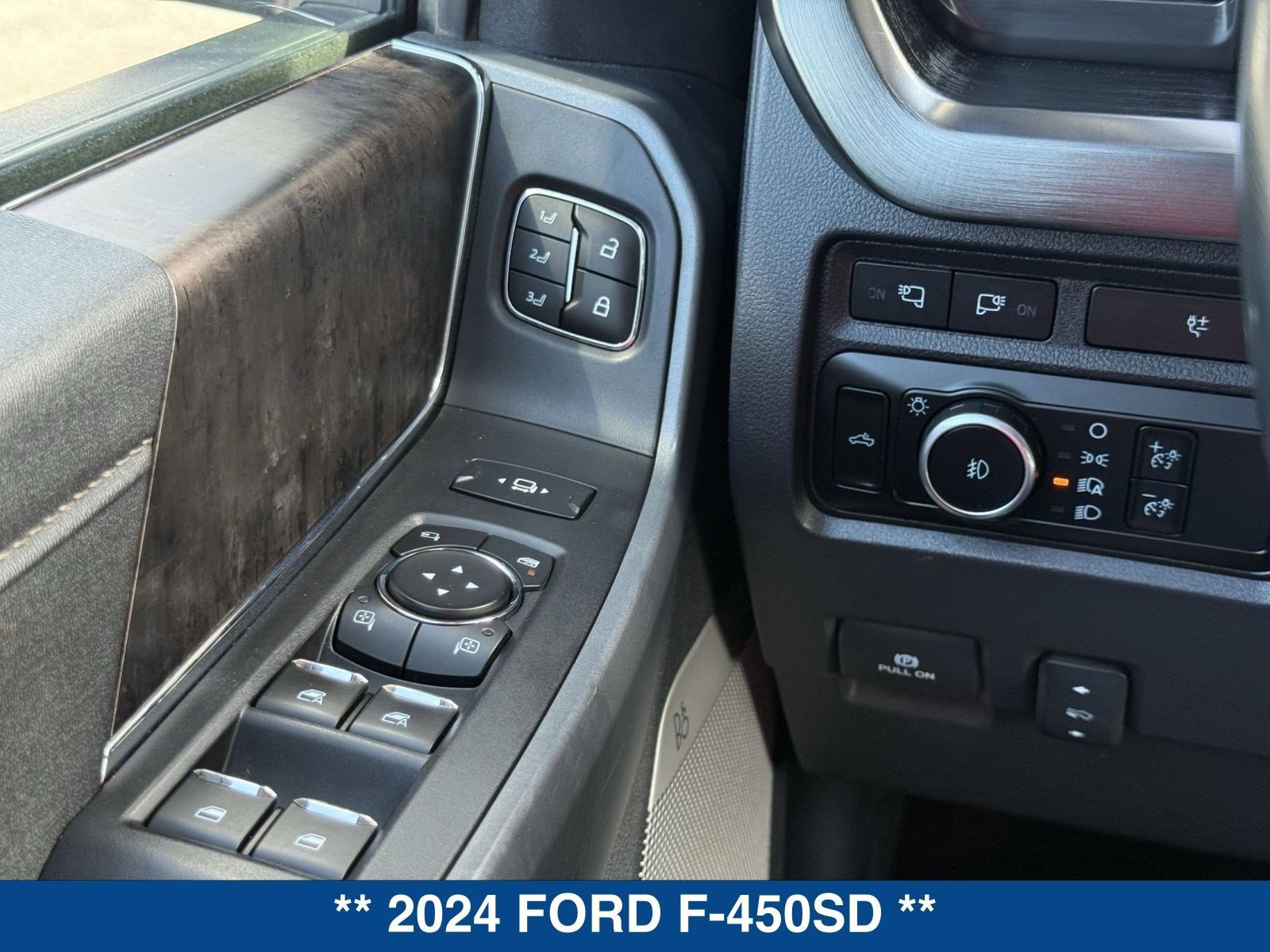 Certified 2024 Ford F450 Lariat image 21