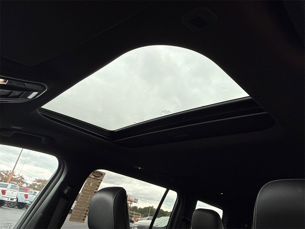 Used 2025 Jeep Grand Cherokee L Altitude image 35