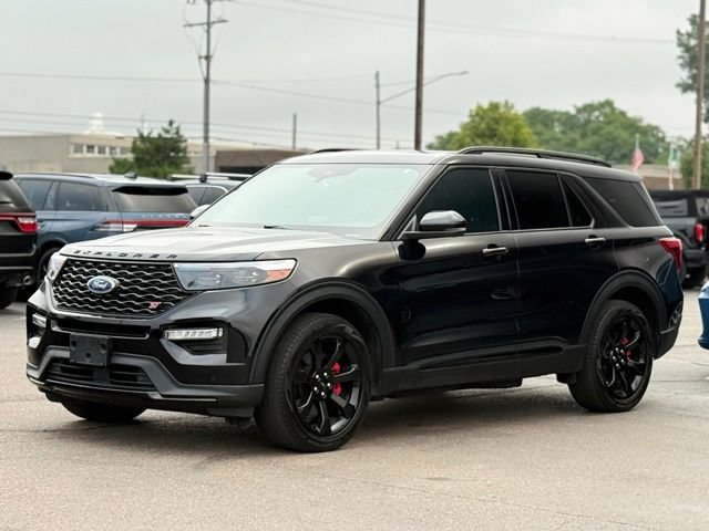 Certified 2023 Ford Explorer ST w/ Technology Package AWD/4WD image 42