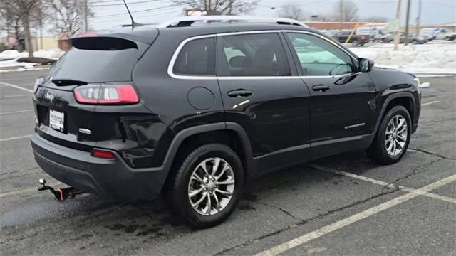 Used 2020 Jeep Cherokee Latitude Plus w/ Comfort/Convenience Group image 6