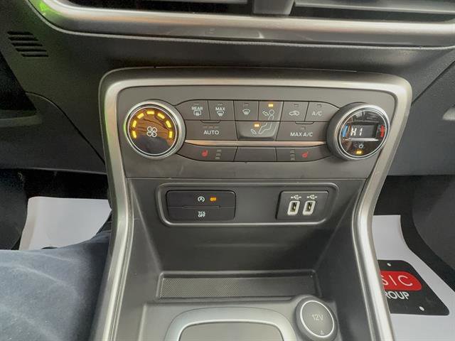Certified 2022 Ford EcoSport SE image 16