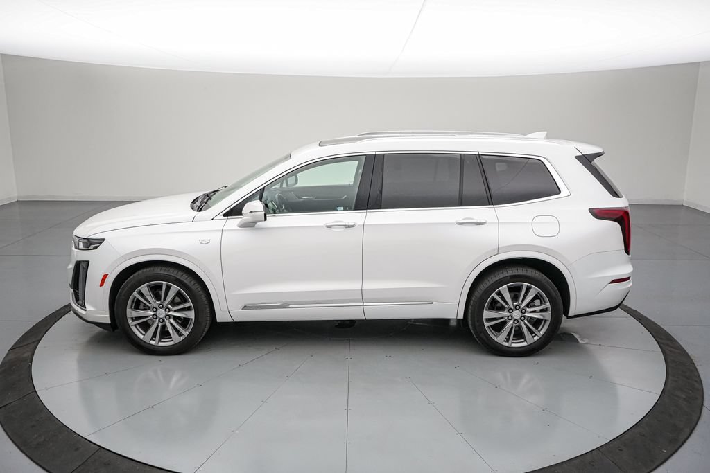 Used 2024 Cadillac XT6 Premium Luxury w/ LPO, Floor Liner Package AWD/4WD image 8