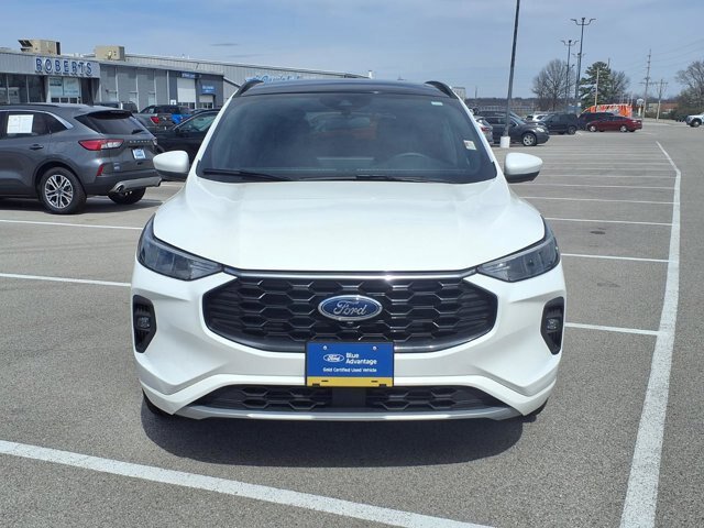 Certified 2023 Ford Escape ST-Line Select w/ Tech Pack #2 AWD/4WD image 8