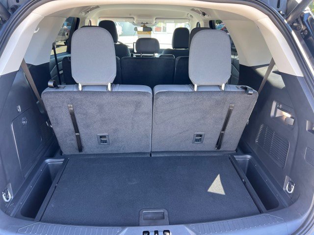 Certified 2025 Ford Explorer Active AWD/4WD image 27