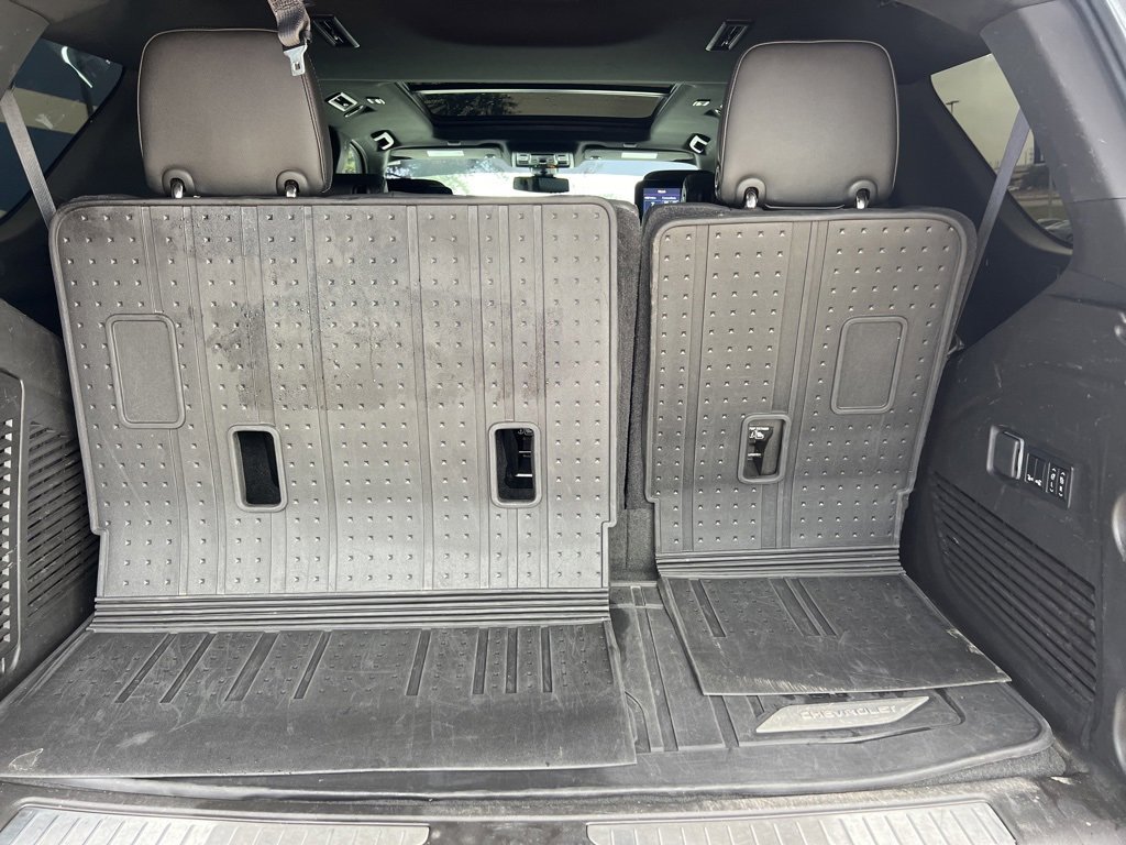 Used 2021 Chevrolet Tahoe Z71 w/ Z71 Off-Road Package image 16