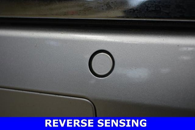 Used 2020 Chevrolet Suburban Premier image 18