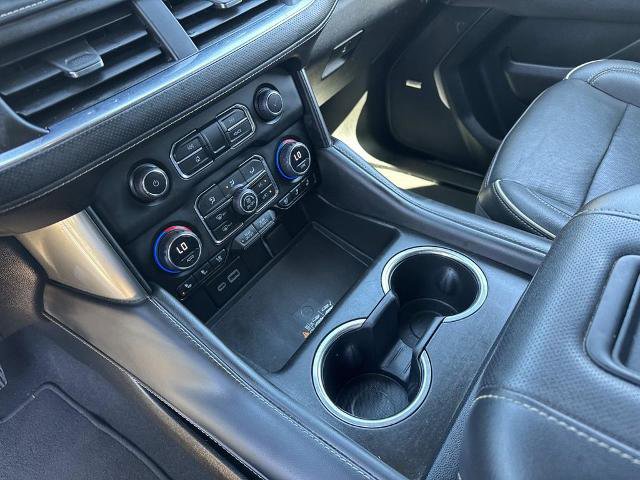 Used 2023 Chevrolet Suburban Premier RWD image 28