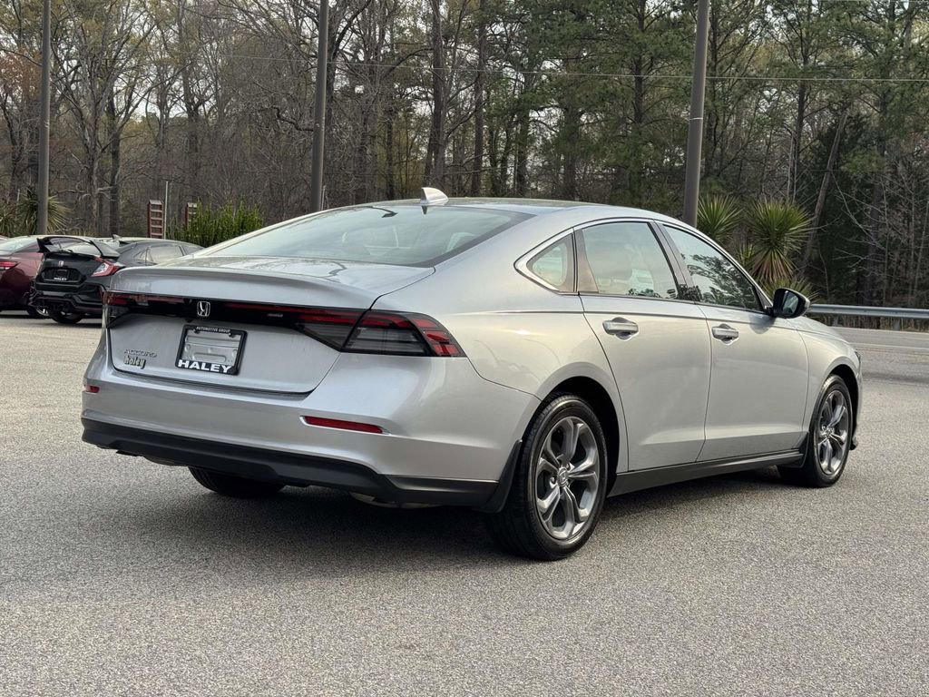 Used 2024 Honda Accord EX image 4