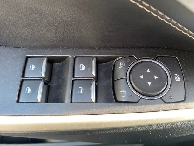 Certified 2022 Ford Explorer XLT w/ Equipment Group 202A image 17