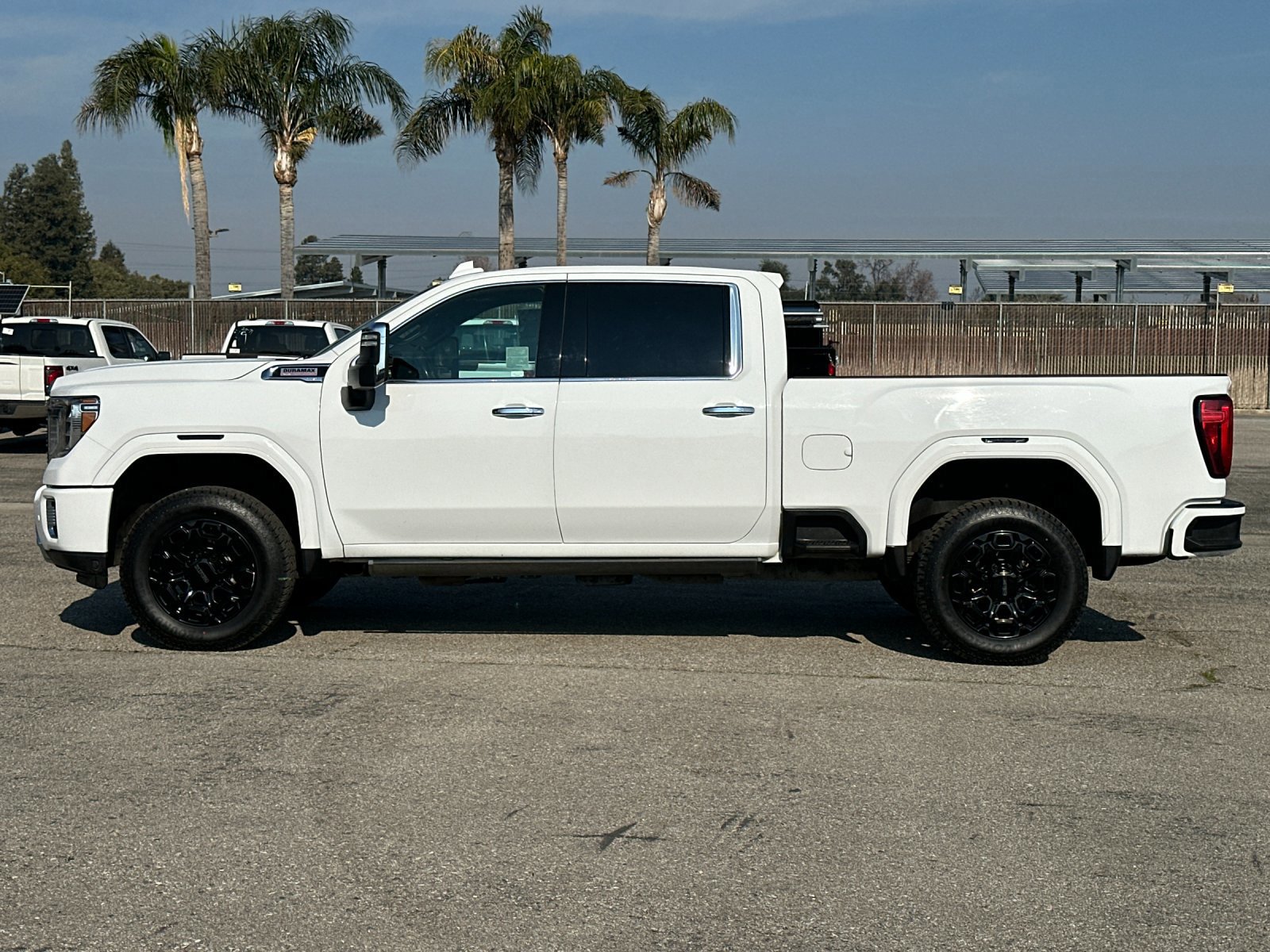 Used 2020 GMC Sierra 2500 Denali w/ Gooseneck/5TH Wheel Package image 2