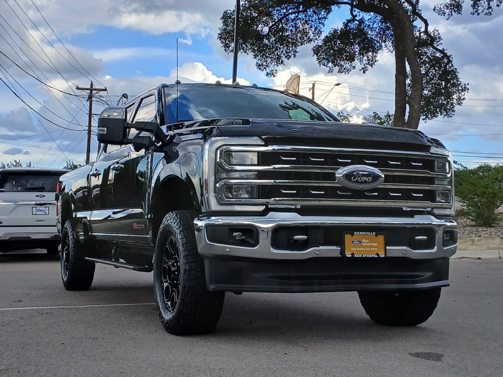Certified 2024 Ford F250 Lariat w/ Lariat Ultimate Package AWD/4WD image 1