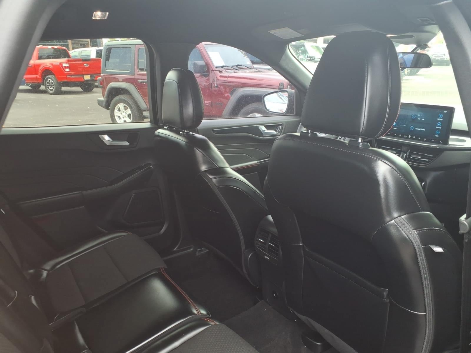 Certified 2024 Ford Escape ST-Line w/ Tech Pack #1 FWD image 13