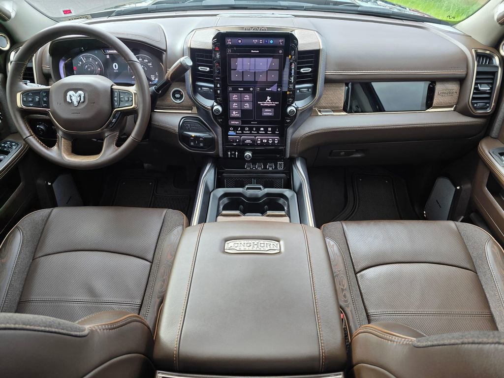 Used 2026 RAM 2500 Limited image 10